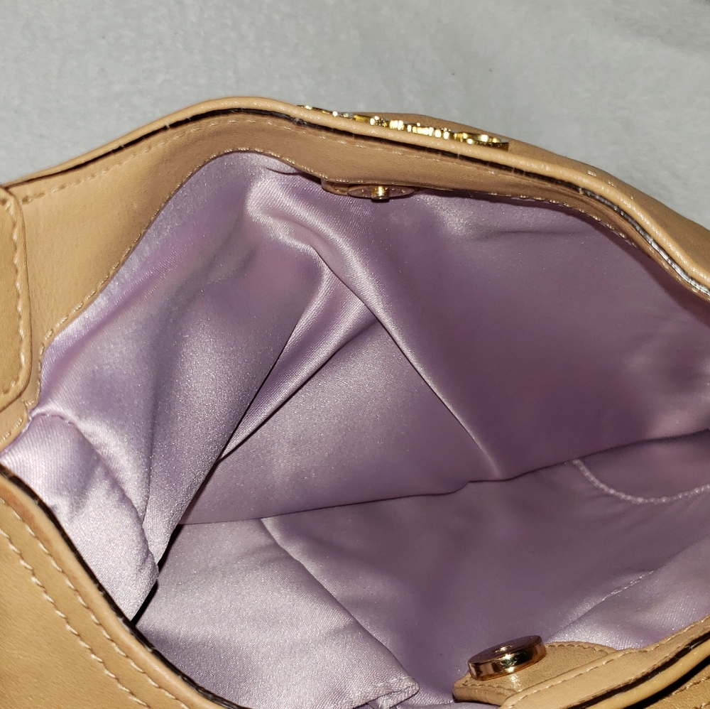 Coach F21926 Ashley Leather Hobo Handbag Shoulder Bag. Tan w/Purple lining. - Picture 5 of 16